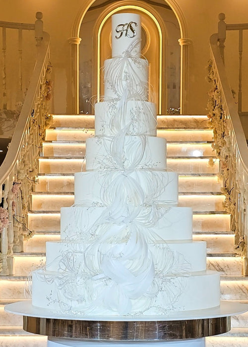 Valentine's Day Cakes Dubai - Romantic Bespoke Designs | Nelly's Cakes ...